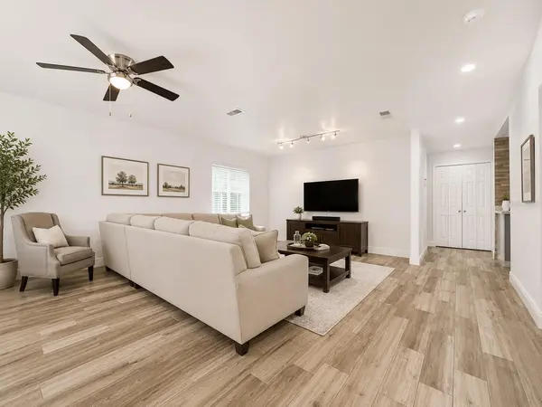 1044 NIN ST, Orlando, FL 32835
