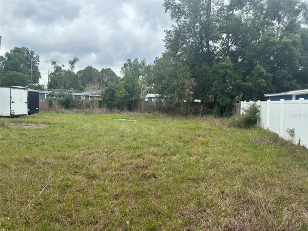 2726 S BROWN AVE, Orlando, FL 32806