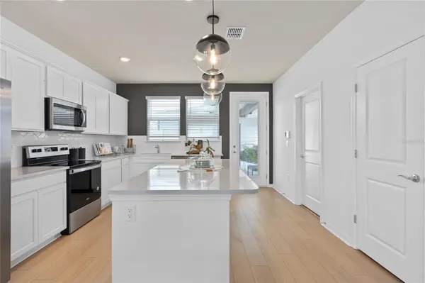 10570 EVENING STAR STREET, Orlando, FL 32829