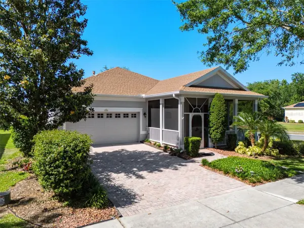 115 CRESCENT MOON DR, Groveland, FL 34736