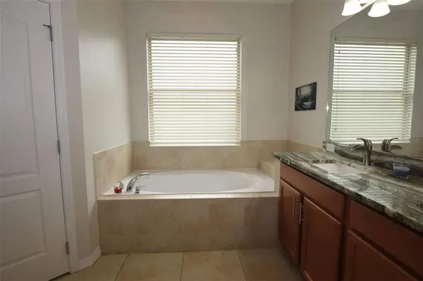 573 KISTLER CIR, Clermont, FL 34715