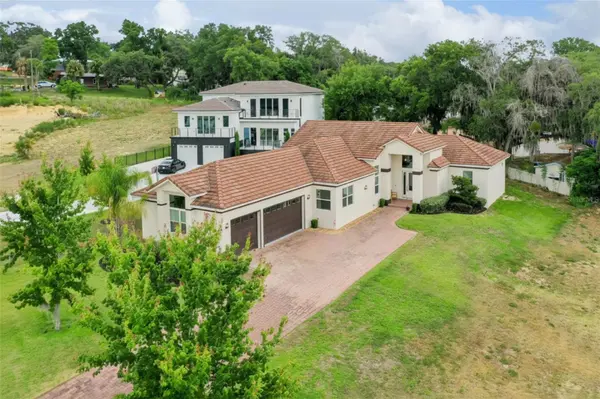 1837 MOORINGS CT, Clermont, FL 34711