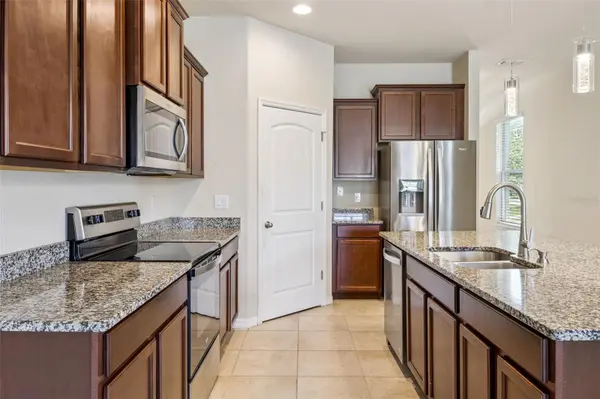10294 MERRYMEETING BAY DR, Winter Garden, FL 34787