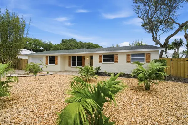 1 CARLEY CIR, New Smyrna Beach, FL 32169