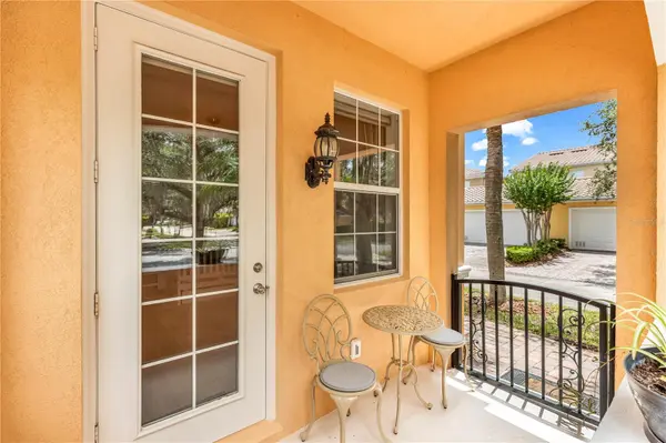 8418 LEATHERLEAF LN, Orlando, FL 32827