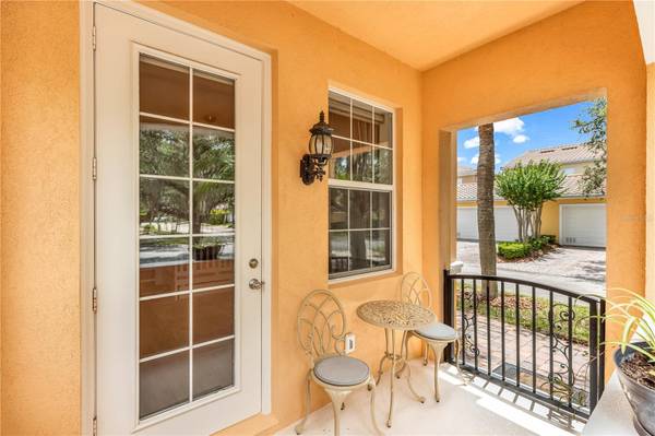 8418 LEATHERLEAF LN, Orlando, FL 32827