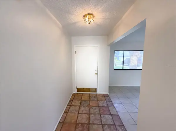 2631 ALABASTER AVE, Orlando, FL 32833
