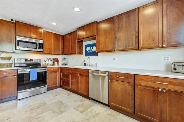 121 CROWN POINT CIR #121, Longwood, FL 32779
