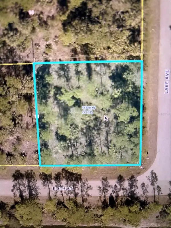 807 E 8TH ST, Lehigh Acres, FL 33972