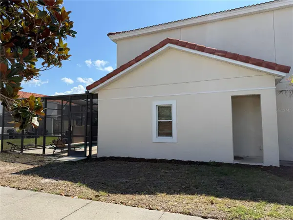 4573 ADA LN, Kissimmee, FL 34746