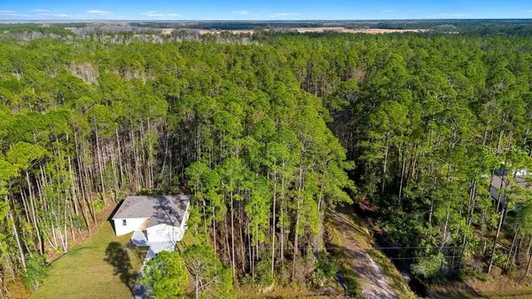 EAST Pkwy, Deland, FL 32724