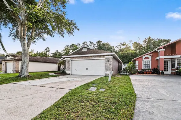 134 CORALWOOD CIR, Kissimmee, FL 34743
