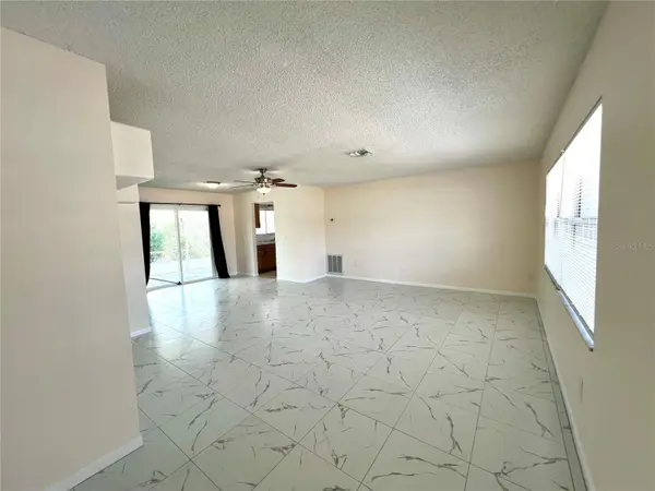2338 FITZPATRICK TER, Deltona, FL 32725