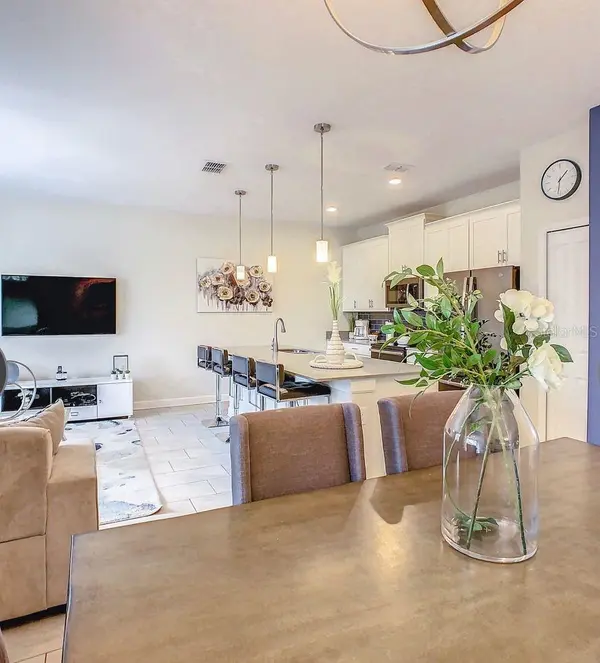 452 OCEAN COURSE AVE, Davenport, FL 33896