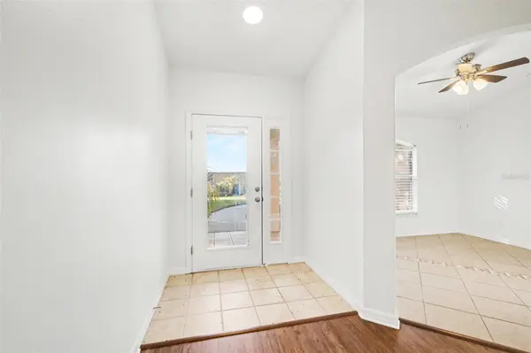 10423 LAKE HASSON CIR, Clermont, FL 34711