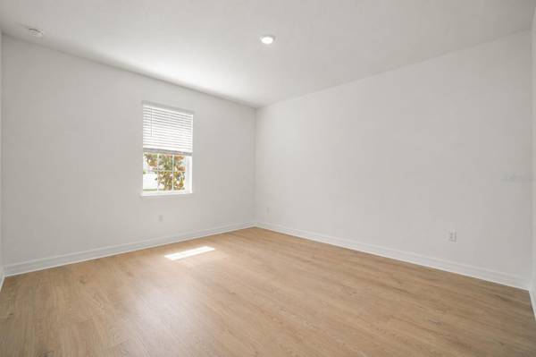 1304 SILO DR, St Cloud, FL 34771