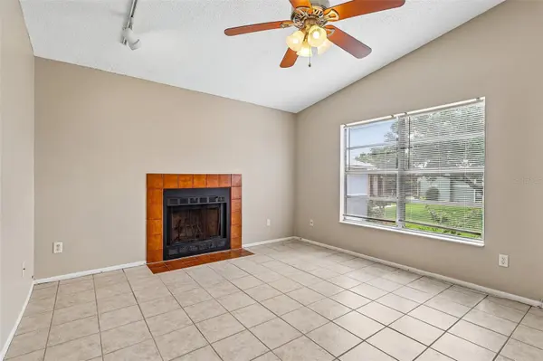 4842 S SEMORAN BLVD #705, Orlando, FL 32822