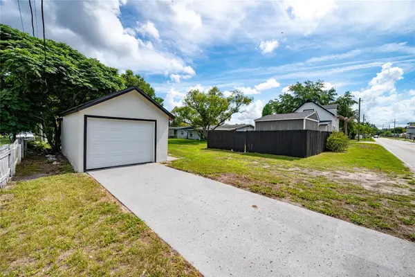 922 DELAWARE AVE, St Cloud, FL 34769