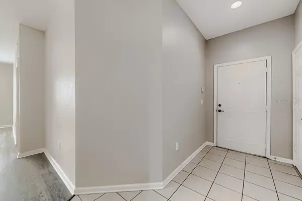 6380 CONTESSA DR #304, Orlando, FL 32829