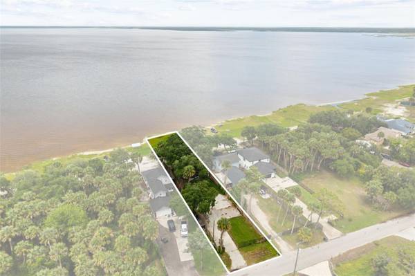 2462 FORT LANE RD, Geneva, FL 32732