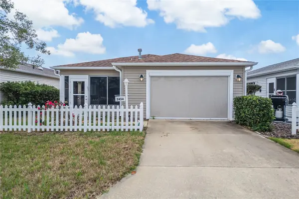 2454 SOUTHERN OAK ST, The Villages, FL 32162