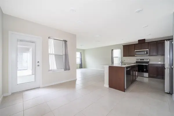 1941 SUMMER SERENITY DR, Kissimmee, FL 34744