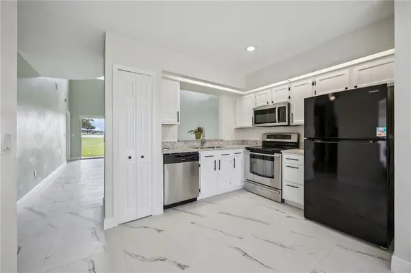 14451 BAY ISLE DR, Orlando, FL 32824
