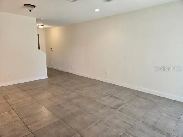 922 CENTAURY DR, Kissimmee, FL 34759