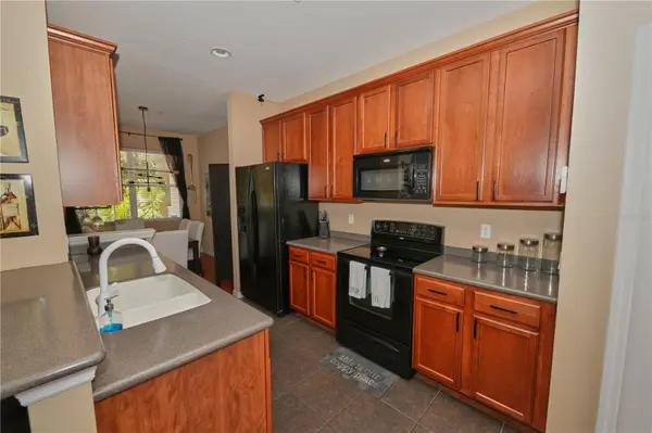9135 CARDINAL MEADOW TRL, Orlando, FL 32827