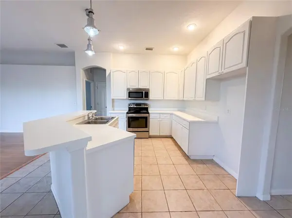 203 TAYLOR BAY LN, Brandon, FL 33510