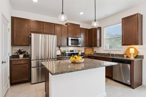 1070 SPRING PALMS LOOP, Orlando, FL 32828