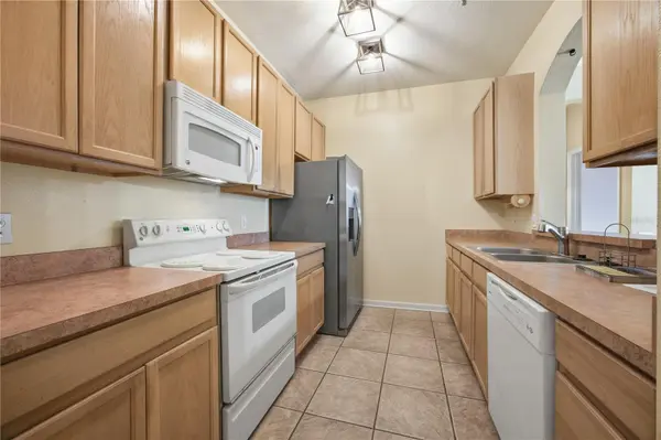 7109 YACHT BASIN AVE #428, Orlando, FL 32835