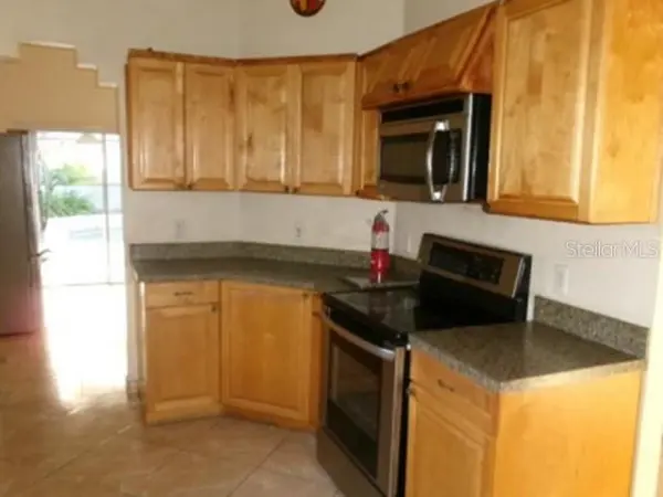 3298 AMACA CIR, Orlando, FL 32837