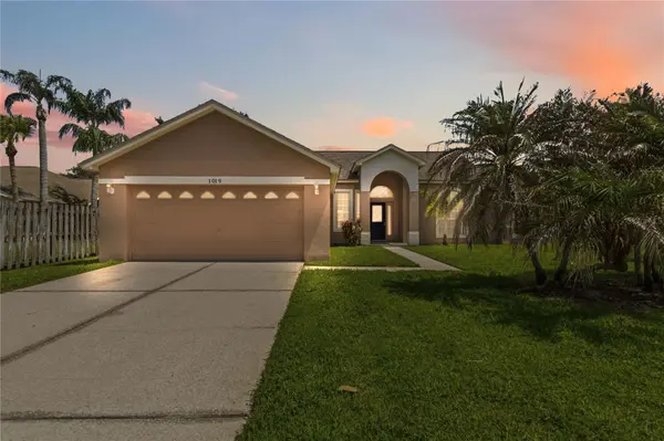 1019 CHAMBERLIN TRL, St Cloud, FL 34772