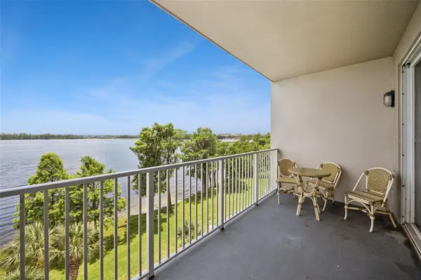 13427 BLUE HERON BEACH DR #301, Orlando, FL 32821