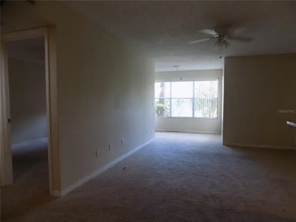 5116 CONROY RD #16, Orlando, FL 32811