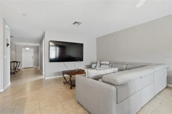 969 HORSESHOE FALLS DR, Orlando, FL 32828