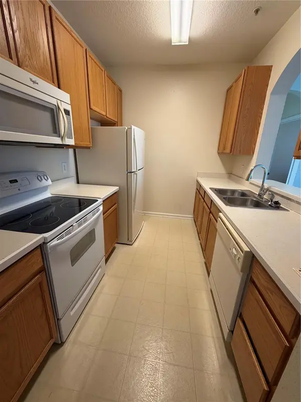 6214 STEVENSON DR #307, Orlando, FL 32835