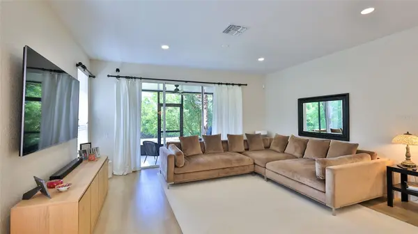 1102 BERKMAN CIR, Sanford, FL 32771