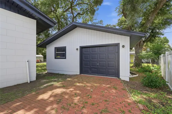 1946 STRATHAVEN RD, Winter Park, FL 32792