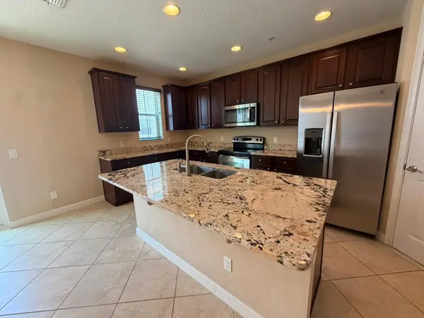 1162 BOLTON PL, Lake Mary, FL 32746