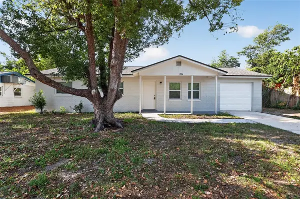 1904 E 115TH AVE, Tampa, FL 33612