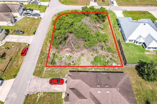 6251 NW GINGER CT, Port St Lucie, FL 34986