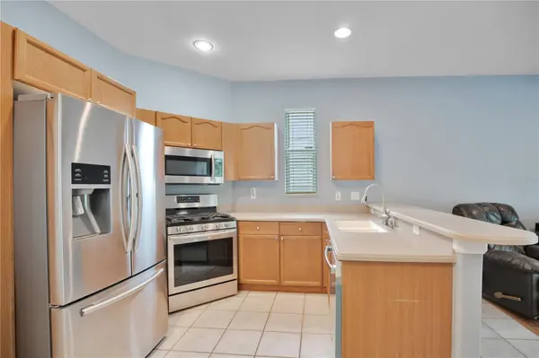 2842 EGRETS LANDING DR, Lake Mary, FL 32746