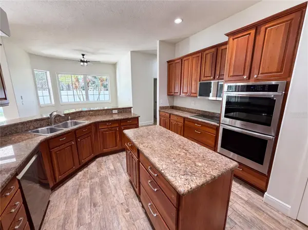 375 NORA AVE, Merritt Island, FL 32952