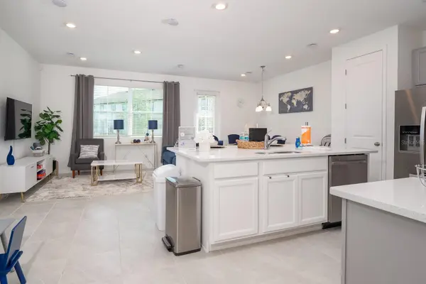 1029 PLANTATION LN, Davenport, FL 33896