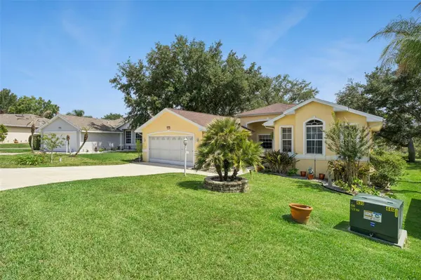 21325 ROYAL TROON DR, Leesburg, FL 34748