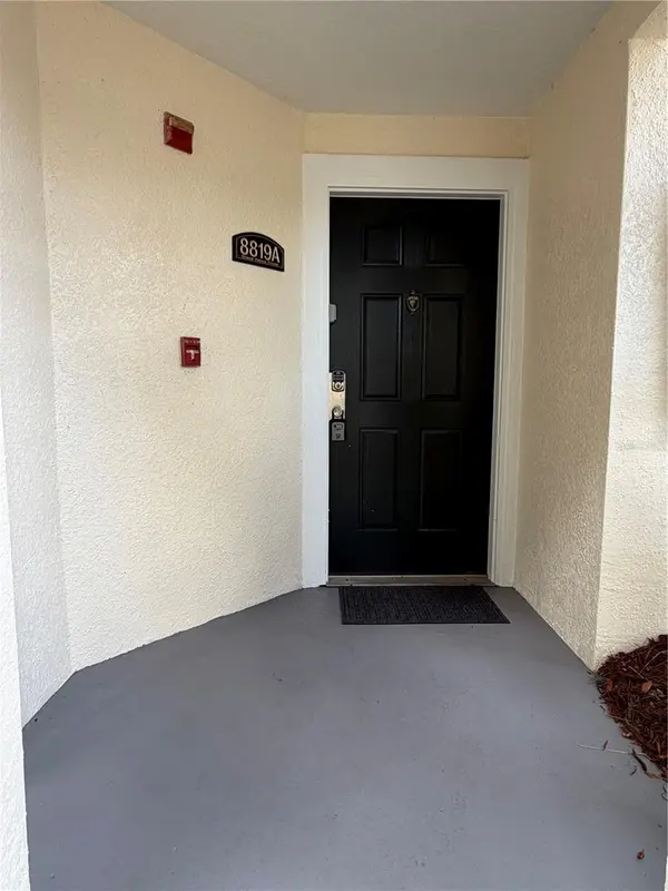 8819 GRAND PALMS CIR #A, Kissimmee, FL 34747