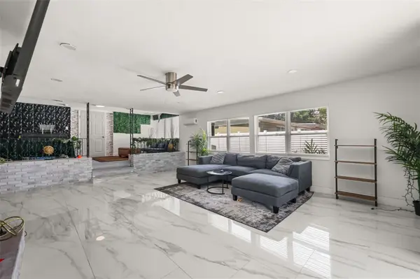 2909 HARGILL DR, Orlando, FL 32806