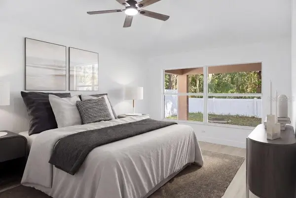 6249 TWIN BRIDGES DR, Zephyrhills, FL 33541